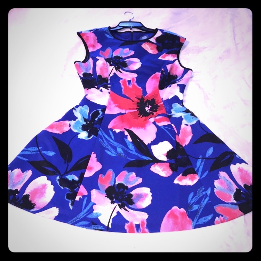Vince Camuto dress